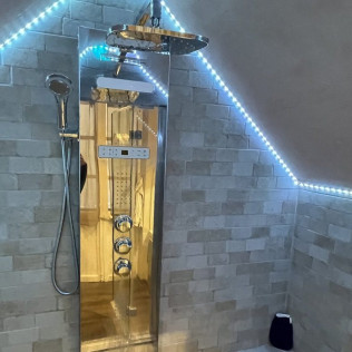 Rituel Bien-Être Féminin avec Spa et Massage aux Huiles Essentielles Au Bien-Être des Cinq Sens (Marseille, Bouches-du-Rhône - 13)