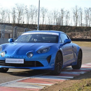 Séjour à l'Hôtel Bristol avec Conduite en Alpine A110S sur Circuit (Mulhouse, Haut-Rhin - 68)