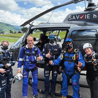 Saut en Parachute Tandem à Viuz-en-Sallaz ou La Tour avec Option Photos et Vidéos (Viuz-en-Sallaz, Haute-Savoie - 74) 