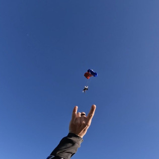 Saut en Tandem de 4000 mètres (Lasclaveries, Pyrénées-Atlantiques - 64)