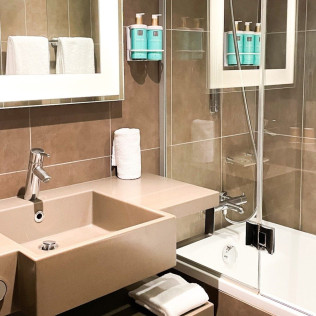 Séjour en Chambre Classique avec Petit-déjeuner pour deux au Novotel Fontainebleau Ury 4* (Ury, Seine-et-Marne - 77) 