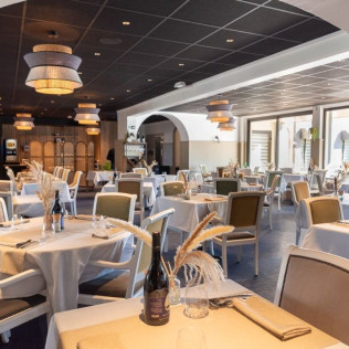 Séjour avec Petit-déjeuner près du Mont Saint-Michel à l’Hôtel-Restaurant 3* les 13 Assiettes (Val-Saint-Père, Manche - 50)