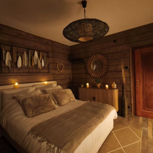 Séjour en Chambre Eden avec Petit-déjeuner et Accès Spa Privatif au Souffle du Saule (Buhl-Lorraine, Moselle - 57)