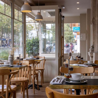 Séjour en Chambre Double avec Petit-déjeuner, Cocktail et Accès Spa Privatif au Petit Beaumarchais Hôtel & Spa 4* (Paris, Île-de-France- 75)