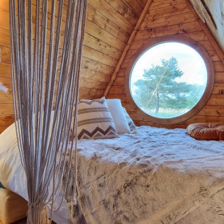 Séjour Insolite : Nuit en Cabane Indiana avec Petit-déjeuner et Accès Spa Privatif au Souffle du Saule (Buhl-Lorraine, Moselle - 57)