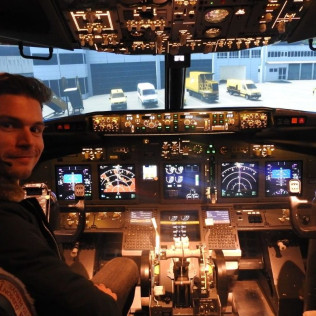 Pilotage Initiation au Simulateur de Vol à Paris (Boissy l’Aillerie, Val-d’Oise - 95)