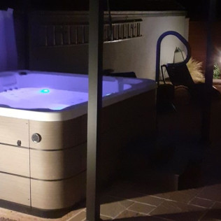 Séjour en Chambre d'Hôte avec Dîner et Accès à l' Espace Bien-Être dans La Maison de la Fontaine (Souleuvre en Bocage, Calvados - 14)