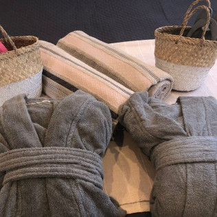 Rituel Spa Détente et Évasion avec Jaccuzi, Massage en Duo et Champagne à la Bulle d'Eden (Bayonne, Nouvelle-Aquitaine - 64)