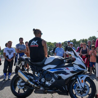 Journée Stage de Pilotage Moto pour Novices sur le Circuit Fontenay-le-Comte (Vendée - 85)