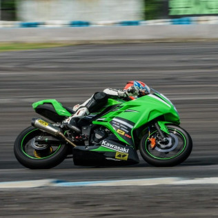 Journée Stage de Pilotage Moto pour Novices sur le Circuit du Vigeant (Vienne - 86)