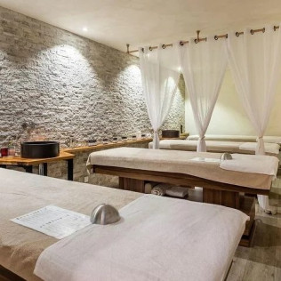Spa en Couple Privatisé avec Gommage à Sea Side Spa (Bagnolet, Seine-Saint-Denis - 93)