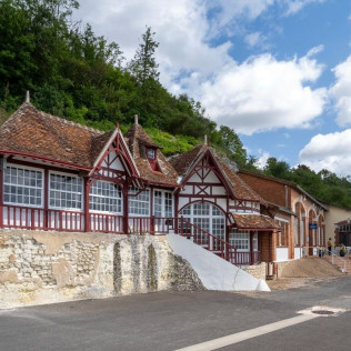 Visite Guidée avec Bouteille de Crémant Brut et Dégustation dans les Caves de Monmousseau (Loir-et-Cher - 41)