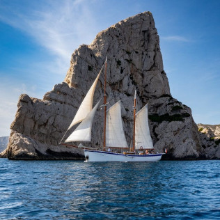 Formule Sérénité Brunch et Spa au Centre En Équilibre et Soirée en Voilier avec Cocktail Dînatoire (Marseille, Bouches-du-Rhône - 13)