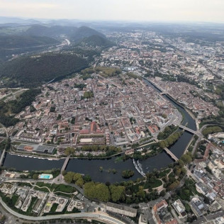 Vol en Montgolfière au-dessus de Besançon et Vesoul (Echenoz-le-Sec, Haute-Saône - 70)