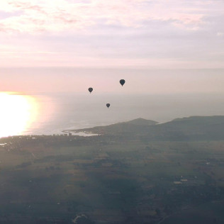 Vol en Montgolfière avec Champagne au-dessus de l'Empordà (Costa Brava, Espagne)