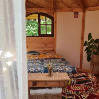 Séjour Insolite : 2 Nuits dans une Cabane-Yourte à La Mauvaise Herbe (Barjols, Var - 83)