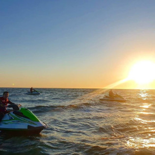 Balade en Jet Ski sur la côte Atlantique pour deux (Préfailles, Loire Atlantique - 44)