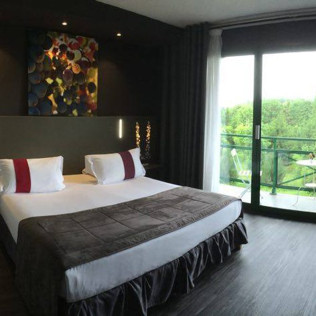 Séjour avec vue sur le Golf et Petit-Déjeuner au Golf Hôtel Colvert Levernois (Beaune, Côte-d'Or - 11)