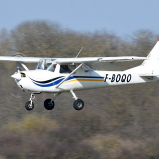 Initiation au Pilotage d'Avion (Toussus-le-Noble, Yvelines - 78)