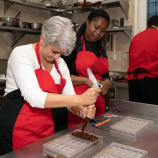 Atelier de Fabrication de Tablettes de Chocolat pour deux (Nice, Alpes-Maritimes - 06)