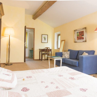 Séjour d'Exception avec Initiation à la Dégustation et Dîner au Domaine Grand Guilhem (Cascatel-des-Corbières, Aude - 11)