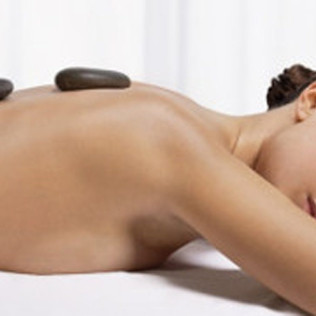 Modelage aux Galets Chauds au Natural Spa Institut (Plaisir, Yvelines - 78)