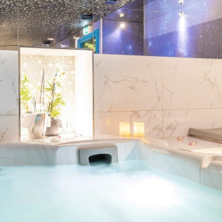Spa Privatif avec Champagne pour deux au Secret de Paris Hotel & Spa 4* (Paris - 75)  