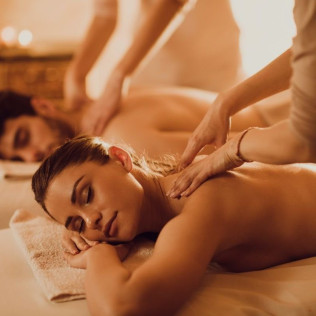 Massage du Corps Thaïlandais Traditionnel ou aux Huiles à Amanpur Thaï Spa (Paris, Île-de-France - 75)