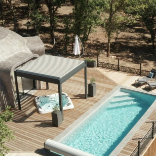 Séjour en Logement Insolite : Nuit dans un Dôme avec Accès Spa Privé et Piscine Chauffée (Chartrier-Ferrière, Corrèze - 19)