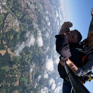 Saut en Parachute Tandem (Biarritz, Pyrénées-Atlantiques- 64)