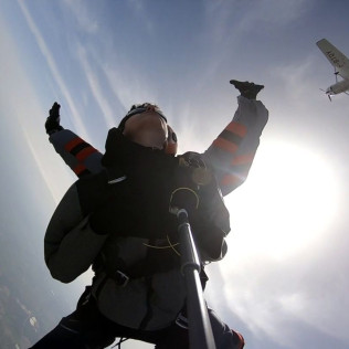 Saut en Parachute en Occitanie (Castelsarrasin, Tarn-et-Garonne - 82)