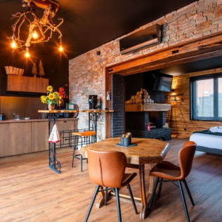 Séjour en Suite “Le Refuge” avec Spa Privatif chez L’Odyssée Inattendue (Etaing, Pas-de-Calais - 62)