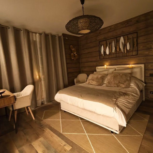 Séjour en Chambre Eden avec Petit-déjeuner et Accès Spa Privatif au Souffle du Saule (Buhl-Lorraine, Moselle - 57)