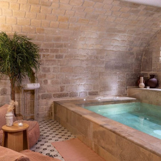 Séjour en Chambre Double avec Petit-déjeuner, Cocktail et Accès Spa Privatif au Petit Beaumarchais Hôtel & Spa 4* (Paris, Île-de-France- 75)