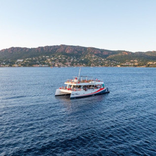 Sortie en Catamaran en Après-midi (Var / Alpes-Maritimes / Bouches-du-Rhône)